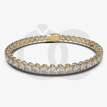 Bracelet with Lab Grown Diamond on a Yellow Gold